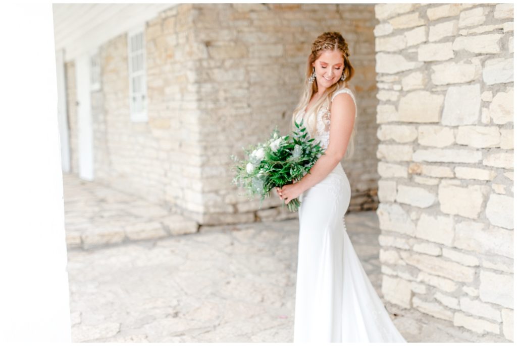 Bridal portraits in Rochester Minnesota taken by Eau Claire Wisconsin wedding photographer, Alisha Marie Photography